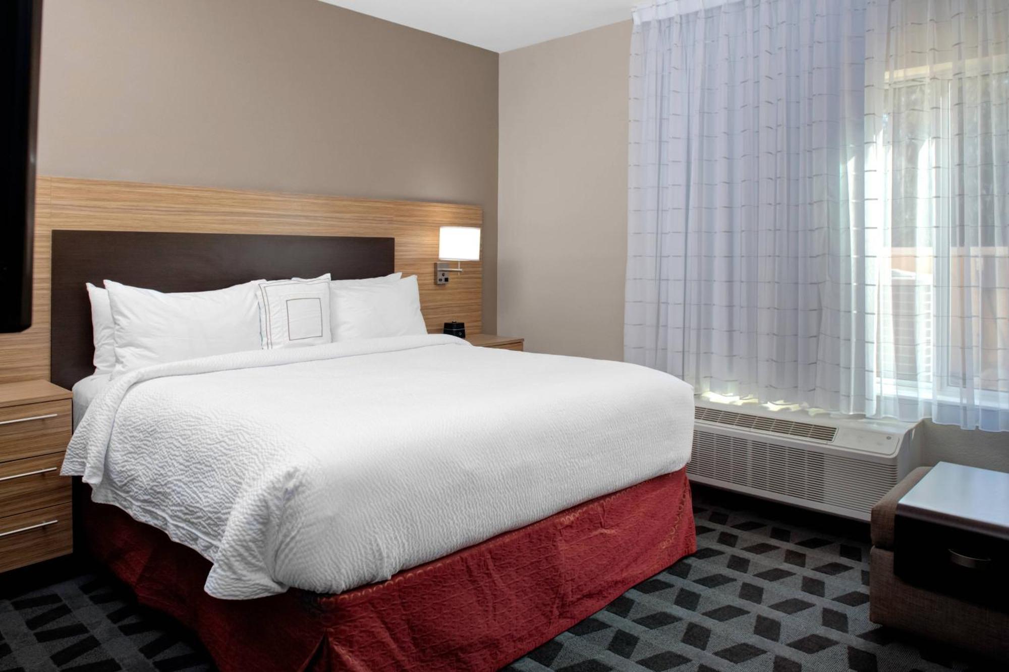 Towneplace Suites By Marriott Albany Exterior photo